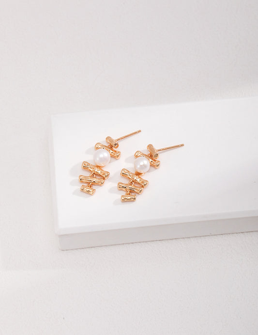 BRANCH PEARL EARRINGS