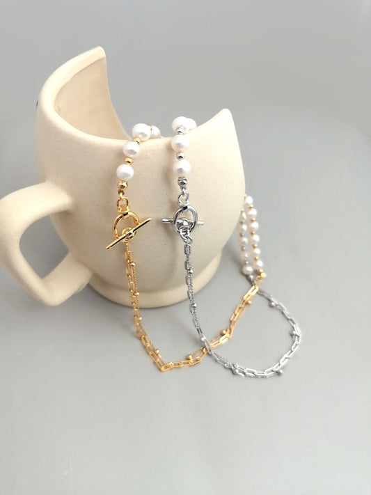 CROSS SILVER PEARL NECKLACES