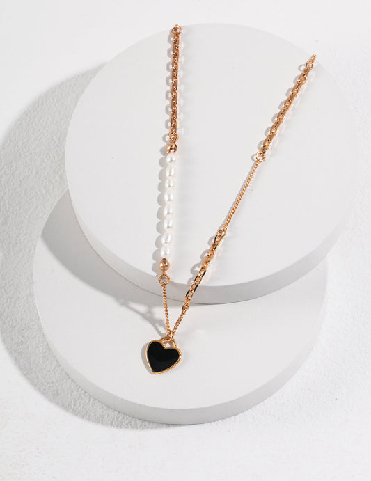 HEART BLACK GLAZE NECKLACE