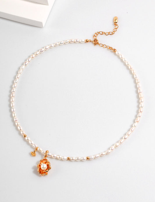 CONCH PEARL NECKLACE