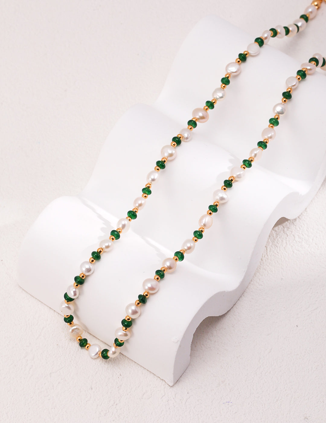 EMERALD FRAGMENTS NECKLACE